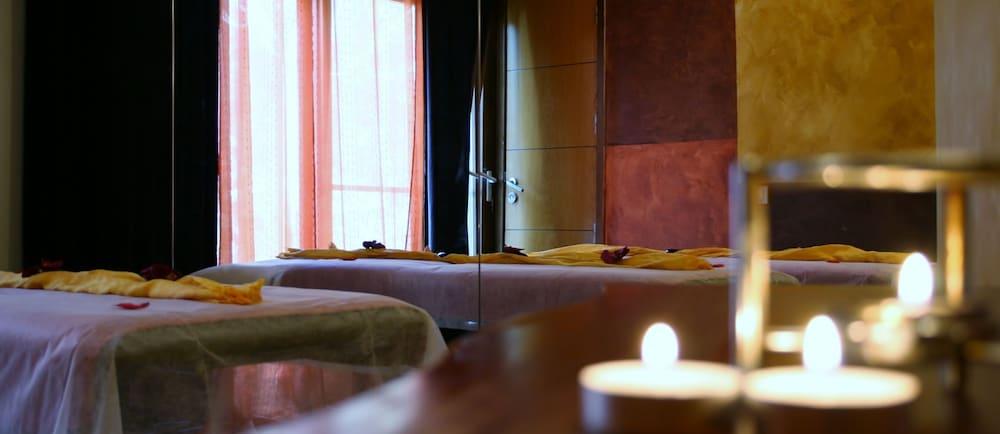 Hotel Boutique Mas Passamaner ラ・セルバ・デル・カンプ エクステリア 写真